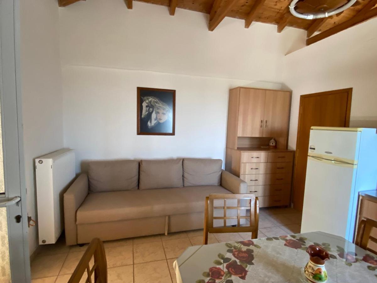 Barbajonn'S Stone House Villa Monemvasia Ngoại thất bức ảnh