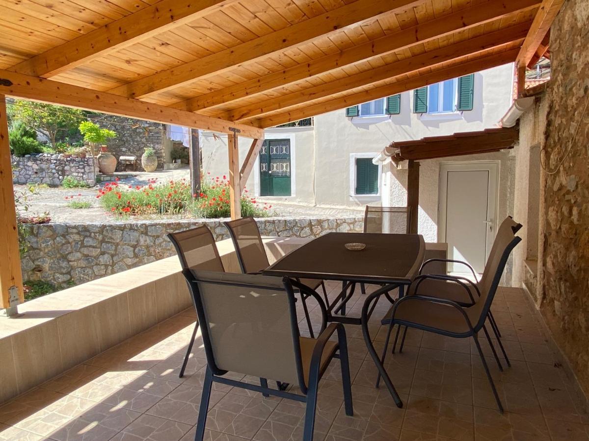 Barbajonn'S Stone House Villa Monemvasia Ngoại thất bức ảnh